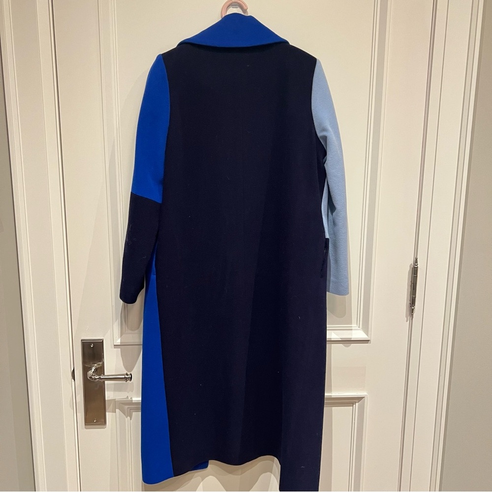 designer coat - Picture 3 of 3